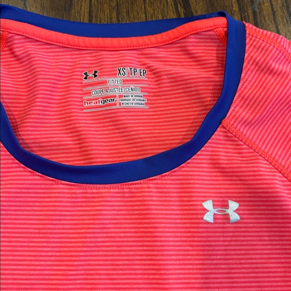 Vintage xs Under Armour heat gear long sleeve top - Picture 5 of 6